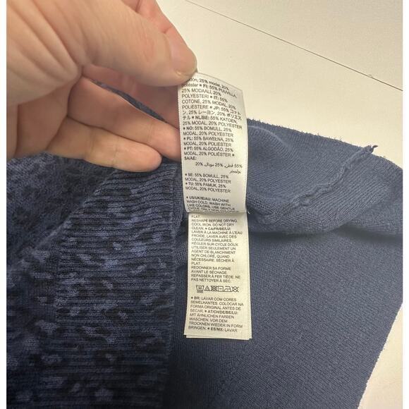 Amazon Essentials Women’s Leopard Print Sweater - Size M - Picture 8 of 8